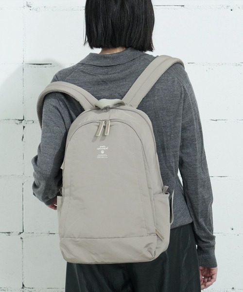 anello GRANDE(アネログランデ)の「"02"≪anello GRANDE≫MOIST/モイスト 10ポケット/15L 2WAY デイパック/リュック(バックパック/リュック・レディース・ネイビー/グレイッシュベージュ/ブラック・ONE SIZE)」の5枚目の写真
