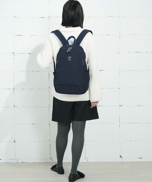 anello GRANDE(アネログランデ)の「"02"≪anello GRANDE≫MOIST/モイスト 10ポケット/15L 2WAY デイパック/リュック(バックパック/リュック・レディース・ネイビー/グレイッシュベージュ/ブラック・ONE SIZE)」の6枚目の写真