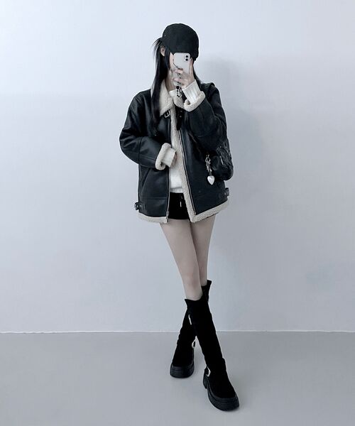 GRAYBLVD(グレイブラバット)の「ビーダブルユーシェアリングムートン GKDJP15 (ブラック)(ムートンコート・レディース・その他・MEDIUM/LARGE)」の10枚目の写真