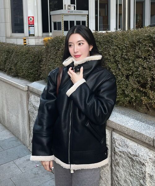 GRAYBLVD(グレイブラバット)の「ビーダブルユーシェアリングムートン GKDJP15 (ブラック)(ムートンコート・レディース・その他・MEDIUM/LARGE)」の11枚目の写真