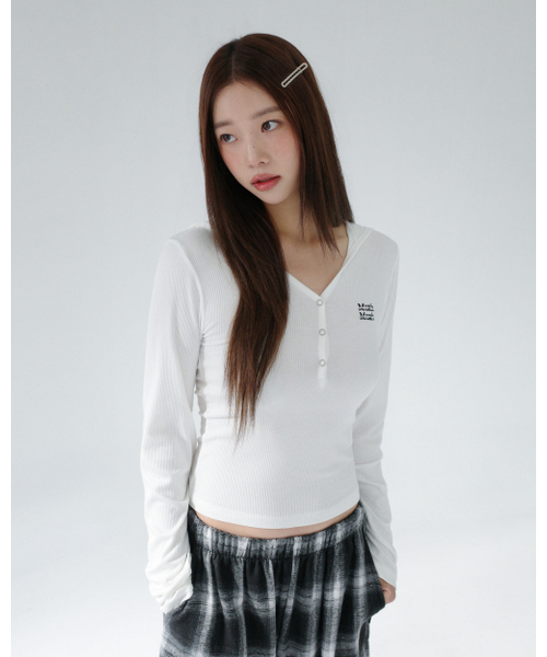 muahmuah（ムーアムーア）の「ヘンリーネックフードスティッチTシャツ[6色]（Tシャツ/カットソー・レディース・ネイビー/ホワイト/ブラック/グレー/ベージュ/カーキ・FREE）」の17枚目の写真
