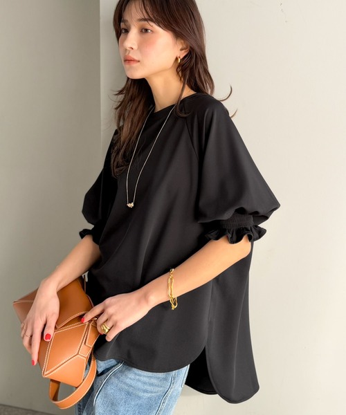 Classical Evon(クラシカルエヴォン)の「【Classical Evon】上品なフリルデザインで、袖先に華やぎを。ジョーゼット素材キャンディースリーブプルオーバー(Tシャツ/カットソー・レディース・ブラウン/ライトベージュ/ブラック/オフホワイト・X-LARGE/SMALL/MEDIUM/LARGE)」の20枚目の写真