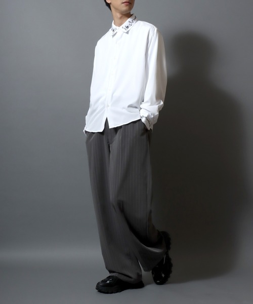 ANPAS（アンパス）の「Embroidered-Collar Long-Sleeve Shirt/襟花刺繍 長袖シャツ メンズ ストレッチ きれいめシャツ モノトーン（シャツ/ブラウス・メンズ・ブラック/ホワイト・L/M）」の22枚目の写真