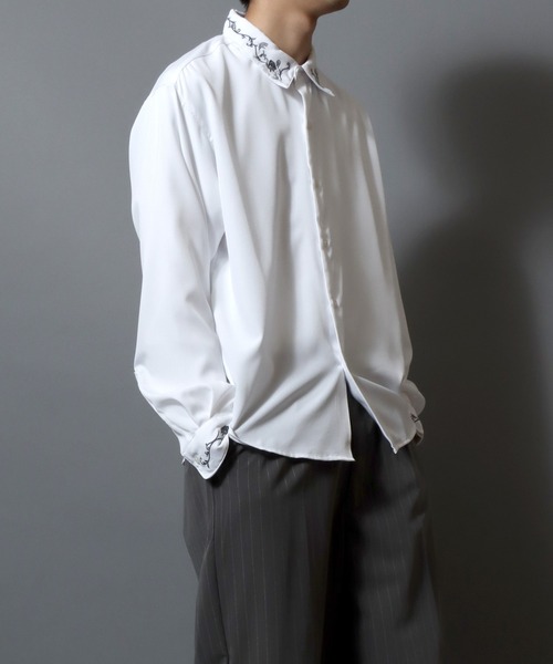 ANPAS（アンパス）の「Embroidered-Collar Long-Sleeve Shirt/襟花刺繍 長袖シャツ メンズ ストレッチ きれいめシャツ モノトーン（シャツ/ブラウス・メンズ・ブラック/ホワイト・L/M）」の17枚目の写真
