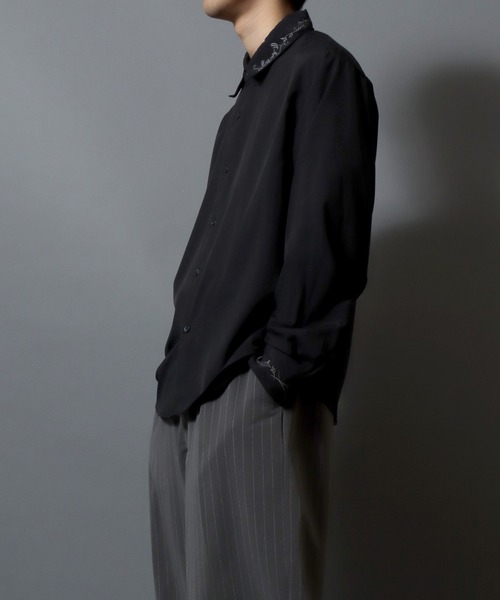 ANPAS（アンパス）の「Embroidered-Collar Long-Sleeve Shirt/襟花刺繍 長袖シャツ メンズ ストレッチ きれいめシャツ モノトーン（シャツ/ブラウス・メンズ・ブラック/ホワイト・L/M）」の19枚目の写真