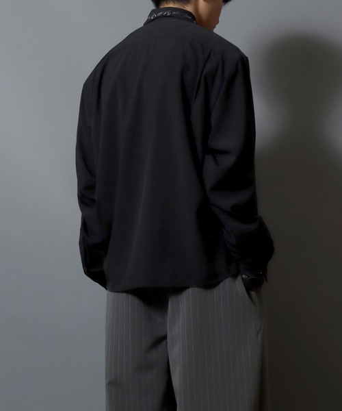 ANPAS（アンパス）の「Embroidered-Collar Long-Sleeve Shirt/襟花刺繍 長袖シャツ メンズ ストレッチ きれいめシャツ モノトーン（シャツ/ブラウス・メンズ・ブラック/ホワイト・L/M）」の20枚目の写真