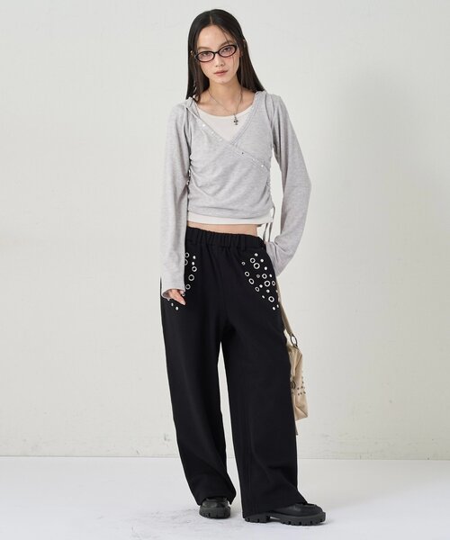 WHO'S WHO gallery(フーズフーギャラリー)の「EYELET SWEAT PANT(スウェットパンツ・レディース・ブラック/グレー/ライトグレー/カーキ・SMALL/MEDIUM)」の5枚目の写真