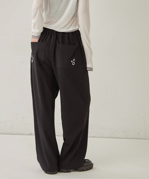 WHO'S WHO gallery(フーズフーギャラリー)の「EYELET SWEAT PANT(スウェットパンツ・レディース・ブラック/グレー/ライトグレー/カーキ・SMALL/MEDIUM)」の10枚目の写真