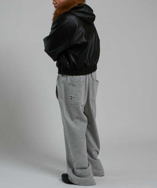 WHO'S WHO gallery(フーズフーギャラリー)の「EYELET SWEAT PANT(スウェットパンツ・レディース・ブラック/グレー/ライトグレー/カーキ・SMALL/MEDIUM)」の18枚目の写真