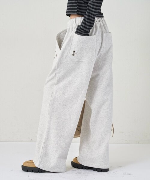 WHO'S WHO gallery(フーズフーギャラリー)の「EYELET SWEAT PANT(スウェットパンツ・レディース・ブラック/グレー/ライトグレー/カーキ・SMALL/MEDIUM)」の20枚目の写真
