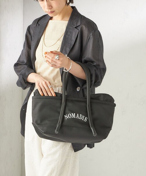 NOMADIS（ノマディス）の「【一部SHIPS別注】NOMADIS: CITY TREK（トートバッグ・レディース・ブラック/ネイビー・ONE SIZE）」の20枚目の写真