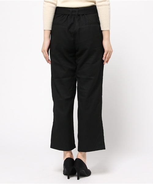 Discoat Parisien（ディスコートパリシアン）の「起毛ベルト付ワイドクロップドパンツ（その他パンツ・レディース・グレー/ネイビー/ブラック・SMALL/LARGE/MEDIUM）」の11枚目の写真