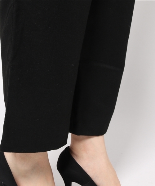 Discoat Parisien（ディスコートパリシアン）の「起毛ベルト付ワイドクロップドパンツ（その他パンツ・レディース・グレー/ネイビー/ブラック・SMALL/LARGE/MEDIUM）」の6枚目の写真