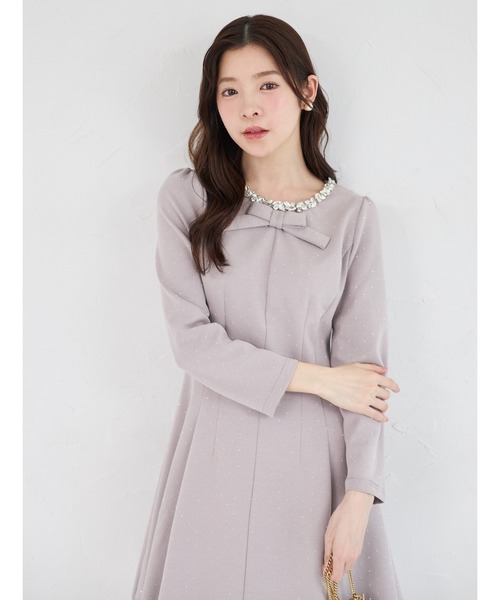 tocco closet(トッコ クローゼット)の「きらきらストーン×ビジュー付きリボンボンディングワンピース(ワンピース・レディース・ブラック/ピンク・M)」の16枚目の写真