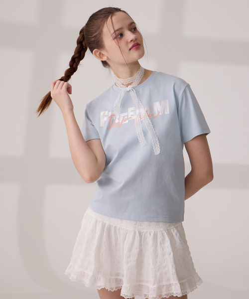 DANGLEDROP(ダングルドロップ)の「DGDP FREEDOMセミクロップ半袖Tシャツスカイブルー(Tシャツ/カットソー・レディース・その他・FREE)」の3枚目の写真