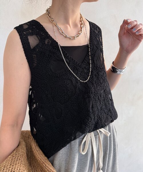 DouDou(ドゥドゥ)の「カップ付キャミ(Tシャツ/カットソー・レディース・ブラック/オフホワイト・FREE)」の18枚目の写真
