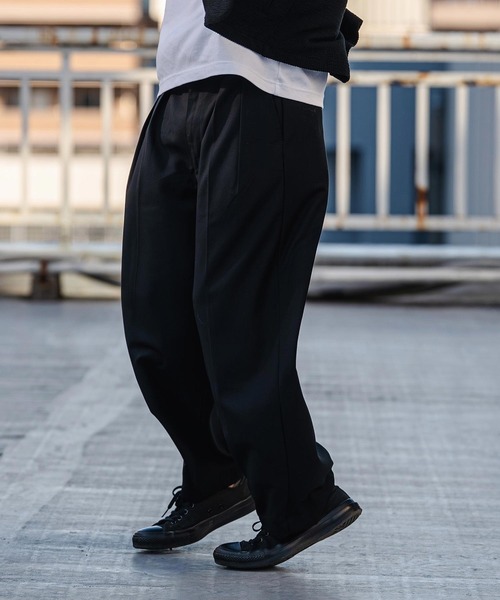 CAMBIO（カンビオ）の「mp14519- TR Two Tuck Pants テーパードパンツ(AI-261-009)（スラックス・メンズ・ブラック/グレー・S/M/L）」の13枚目の写真