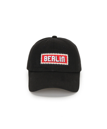MAUER（マウアー）の「BERLIN EMBROIDED CAP 01_BK（キャップ）」