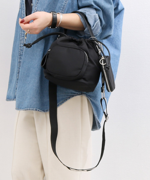 cache cache(カシュ カシュ)の「カシュカシュ cachecache / アクセポーチ付ナイロントート(トートバッグ・レディース・レオパード/ブラック・FREE)」の14枚目の写真