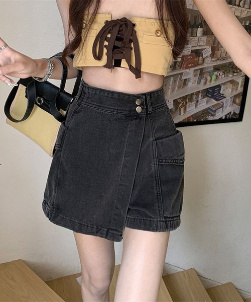 &soiree(アンドソワレ)の「デニムラップミニスカート(スカート・レディース・ブラック・SMALL/MEDIUM/LARGE/X-LARGE)」の1枚目の写真