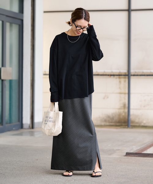 FRAMeWORK（フレームワーク）の「ミニ裏毛ラウンドヘムプルオーバー（Tシャツ/カットソー・レディース・ブラック/ホワイト/ベージュ/イエロー・FREE）」の6枚目の写真