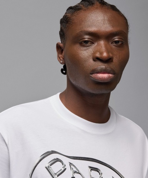 JORDAN BRAND（ジョーダンブランド）の「JORDAN BRAND Paris Saint-Germain Practice T-Shirt（ジョーダンブランド パリ・サンジェルマン プラクティス Tシャツ）（Tシャツ/カットソー・メンズ・ホワイト系/グレー系・MEDIUM/X-LARGE/LARGE）」の4枚目の写真