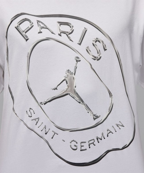 JORDAN BRAND（ジョーダンブランド）の「JORDAN BRAND Paris Saint-Germain Practice T-Shirt（ジョーダンブランド パリ・サンジェルマン プラクティス Tシャツ）（Tシャツ/カットソー・メンズ・ホワイト系/グレー系・MEDIUM/X-LARGE/LARGE）」の5枚目の写真