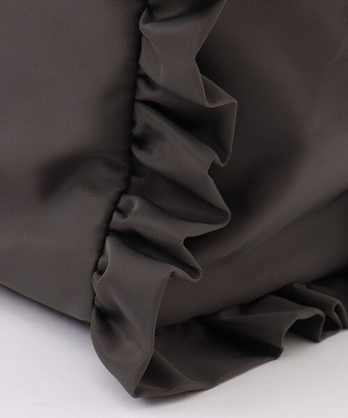 NOLLEY’S（ノーリーズ）の「【nolnol/ノルノル】ナイロンフリルトートバッグ（トートバッグ・レディース・ブラウン/グレー/ブラック・FREE）」の9枚目の写真