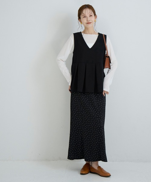 coca（coca）（コカ）の「カットジョーゼットタックペプラムベスト | セレモニー オフィス ママスーツ フォーマルウェア スーツ 卒業式（ベスト・レディース・ブラック/ブラウン・L/M）」の8枚目の写真