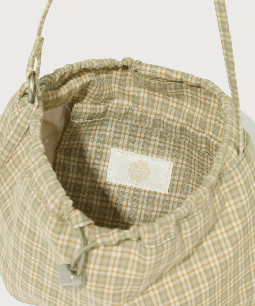 COVERNAT WOMAN(カバーナットウーマン)の「クローバーハートチェックミニストリングバッグ Olive(メッセンジャーバッグ・レディース・その他・FREE)」の6枚目の写真