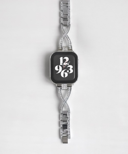 Urban Coral(アーバンコーラル)の「Apple Watch Band / アップルウォッチ ジルコニアクロスデザインバンド / Urban Coral(デジタル腕時計・レディース・シルバー・40mm)」の4枚目の写真
