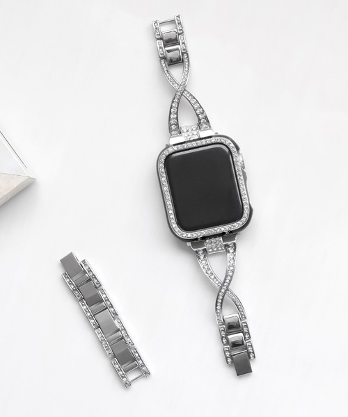 Urban Coral(アーバンコーラル)の「Apple Watch Band / アップルウォッチ ジルコニアクロスデザインバンド / Urban Coral(デジタル腕時計・レディース・シルバー・40mm)」の8枚目の写真