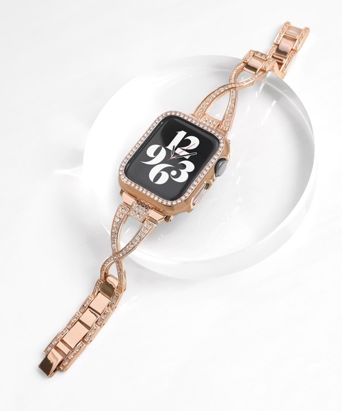 Urban Coral(アーバンコーラル)の「Apple Watch Band / アップルウォッチ ジルコニアクロスデザインバンド / Urban Coral(デジタル腕時計・レディース・シルバー・40mm)」の9枚目の写真