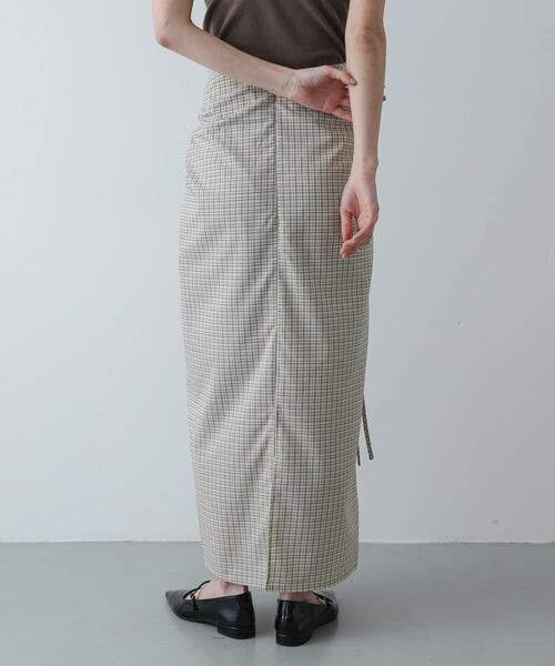 SENSE OF PLACE by URBAN RESEARCH（センスオブプレイスバイアーバンリサーチ）の「シャーリングスカート（スカート・レディース・イエロー系その他/ブラック/ホワイト系その他・MEDIUM/SMALL）」の6枚目の写真