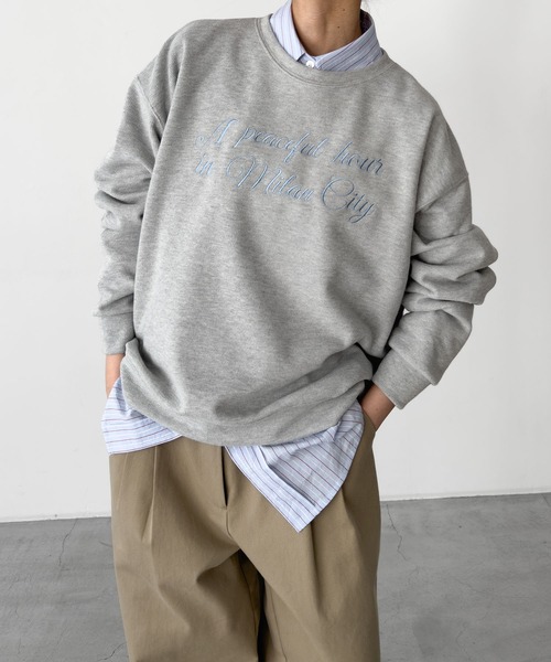 CANAL JEAN(キャナルジーン)の「SIGNATURE 刺繍ロゴスウェット(スウェット・レディース・グレー/オートミール・ONE SIZE)」の1枚目の写真