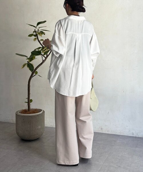 un dix cors（アンディコール）の「デニムラウンドシャツ（シャツ/ブラウス・レディース・インディゴブルー/グレー/サックスブルー/オフホワイト・FREE）」の19枚目の写真