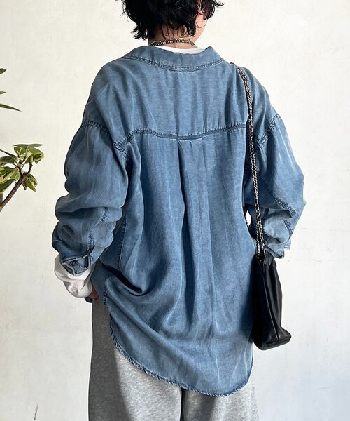un dix cors（アンディコール）の「デニムラウンドシャツ（シャツ/ブラウス・レディース・インディゴブルー/グレー/サックスブルー/オフホワイト・FREE）」の11枚目の写真