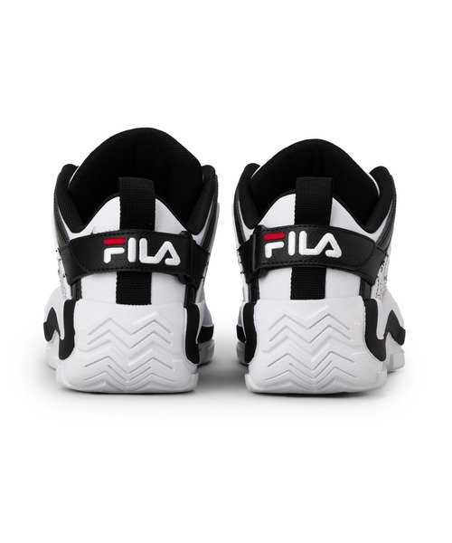 FILA(フィラ)の「GRANT HILL 2 LOW / グラントヒル2ロー / バスケ / 厚底スニーカー(スニーカー・メンズ・ホワイト・31cm/30.0cm/29.0cm/28.0cm/27.5cm/27.0cm/26.5cm/26.0cm/25.5cm/25.0cm/24.5cm/24.0cm/23.5cm/23.0cm)」の3枚目の写真