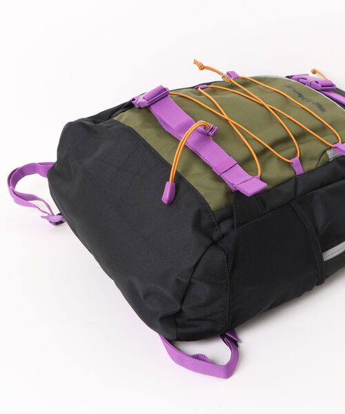 DAKINE(ダカイン)の「DAKINE GROM BACKPACK 23L バックパック/リュック 【2026年春夏モデル】(バックパック/リュック・メンズ・ブラック系その他・FREE)」の3枚目の写真