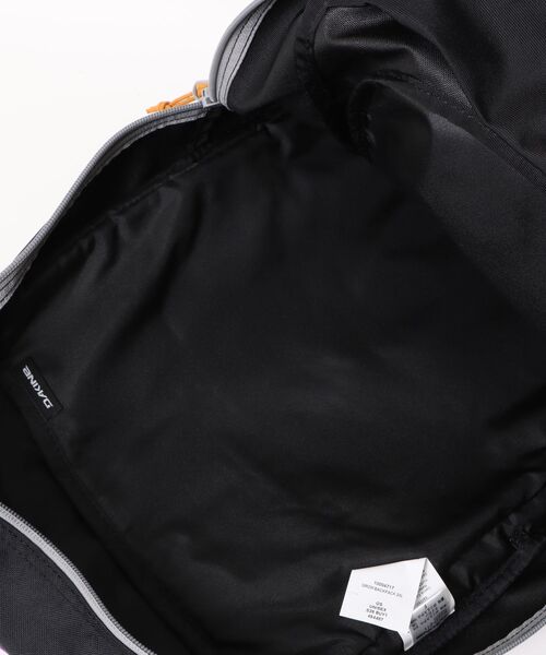 DAKINE(ダカイン)の「DAKINE GROM BACKPACK 23L バックパック/リュック 【2026年春夏モデル】(バックパック/リュック・メンズ・ブラック系その他・FREE)」の4枚目の写真