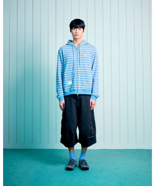 THECOLDESTMOMENT(ザコールデストモーメント)の「TCM stripe standard hooded zip-up (blue)(パーカー・レディース・その他・SMALL/MEDIUM/LARGE)」の8枚目の写真