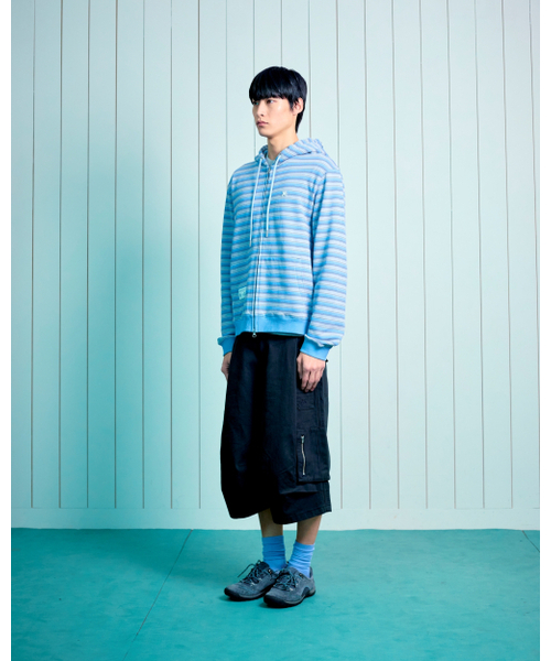 THECOLDESTMOMENT(ザコールデストモーメント)の「TCM stripe standard hooded zip-up (blue)(パーカー・レディース・その他・SMALL/MEDIUM/LARGE)」の7枚目の写真