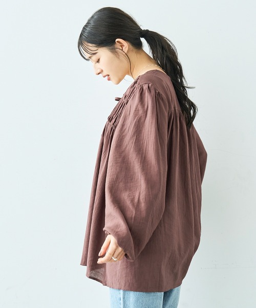 mil（ミル）の「シャーリング リボン チュニック ブラウス【587236】（シャツ/ブラウス・レディース・ブラック/ブラウン/オフホワイト・ONE SIZE）」の7枚目の写真