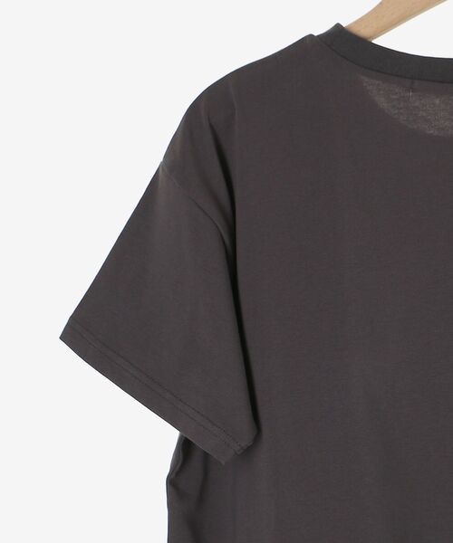 le.coeur blanc(ルクールブラン)の「VOYAGEフロッキーロゴTシャツ(Tシャツ/カットソー・レディース・ダークグレー/オフホワイト/ベージュ・38)」の14枚目の写真