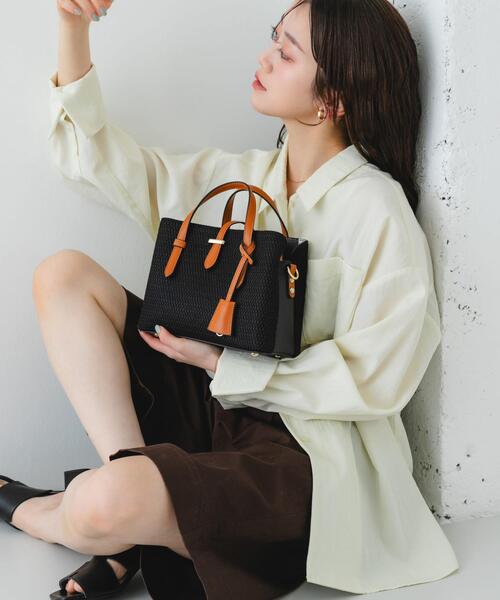 RODE SKO（ロデスコ）の「『Sサイズ』チャーム付メッシュミニバッグ（ハンドバッグ・レディース・ベージュ/ブラック・ONE）」の3枚目の写真