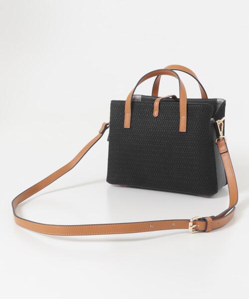 RODE SKO（ロデスコ）の「『Sサイズ』チャーム付メッシュミニバッグ（ハンドバッグ・レディース・ベージュ/ブラック・ONE）」の11枚目の写真