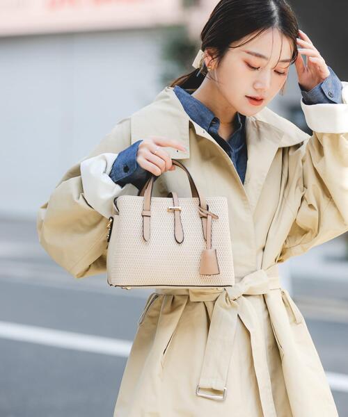 RODE SKO（ロデスコ）の「『Sサイズ』チャーム付メッシュミニバッグ（ハンドバッグ・レディース・ベージュ/ブラック・ONE）」の15枚目の写真