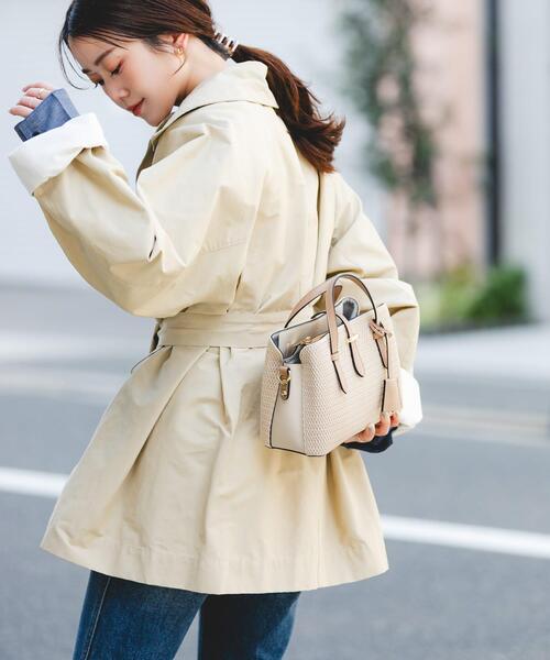 RODE SKO（ロデスコ）の「『Sサイズ』チャーム付メッシュミニバッグ（ハンドバッグ・レディース・ベージュ/ブラック・ONE）」の16枚目の写真