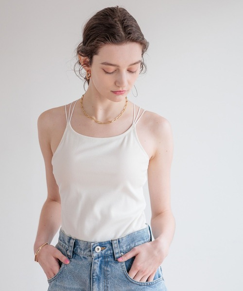 bijorie（ビジュリィ）の「【bijorie】[5つの機能付き]カップ付きバッククロスキャミ／NEW BASIC（インナーウェア/肌着・レディース・ホワイト/ダークブラウン/ブラック・MEDIUM/LARGE/LG）」の8枚目の写真