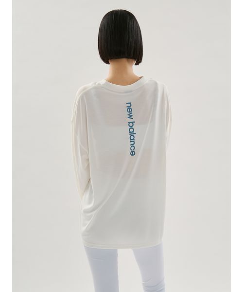 emmi（エミ）の「【New Balance for emmi】グラフィックロングＴシャツ（Tシャツ/カットソー・レディース・ホワイト・M）」の11枚目の写真